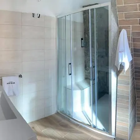 Hotel apartamentowy Casa Della Montagna