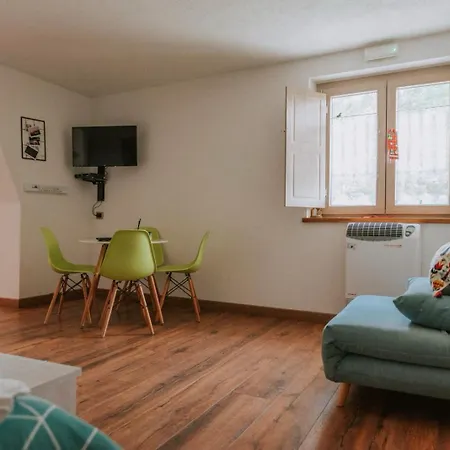 Hotel apartamentowy Casa Della Montagna Lorica